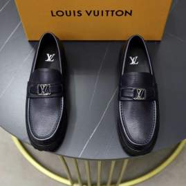 Picture of Louis Vuitton Shoes _SKULVsz38-46hnh070314603